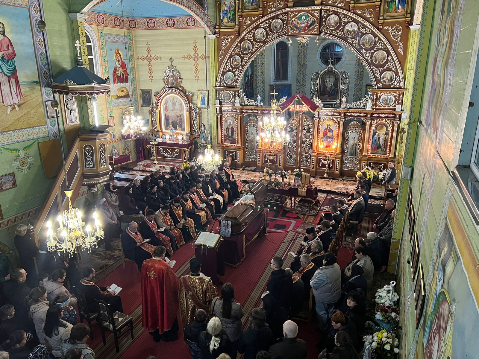 На Львівщині попрощалися з відомим священником медичним капеланом (фоторепортаж)