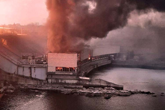 Скільки часу триватиме відновлення Дніпровської ГЕС: в «Укргідроенерго» відповіли