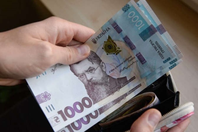 Уряд збільшив мінімальну зарплату на деяких видах робіт