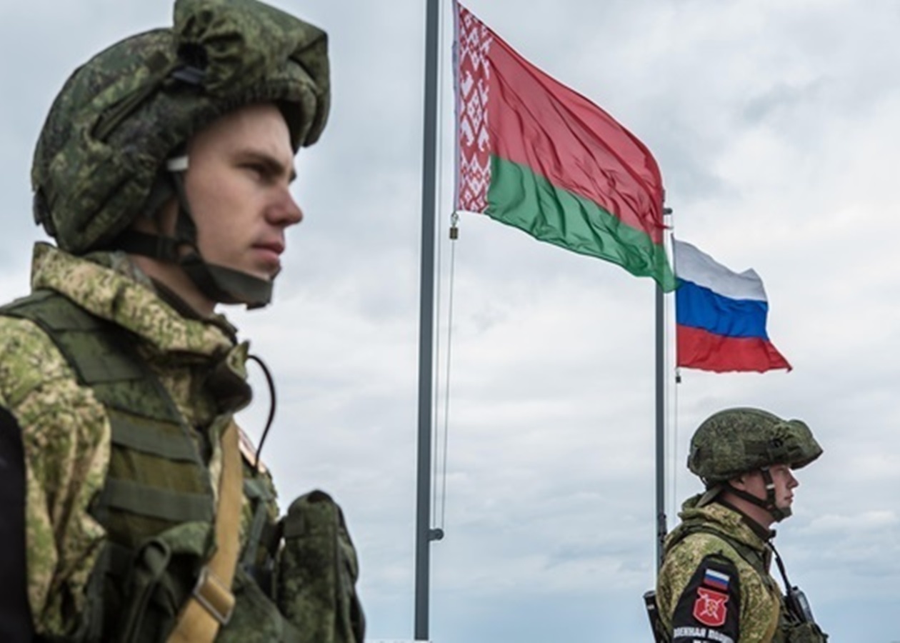 Небезпека наступу з Білорусі є постійно, – голова комітету з нацбезпеки