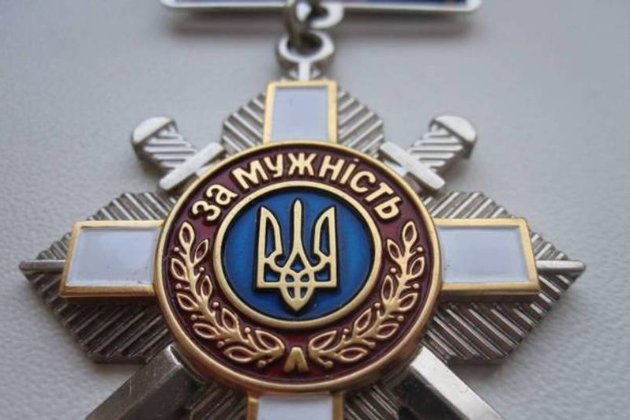 Зеленський нагородив орденом "За мужність" двох воїнів з Львівщини (фото)