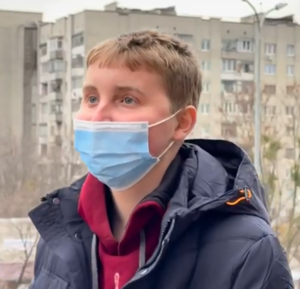 Донорський орган працює прекрасно. Медики оглянули 13-річного Максима, якому пересадили серце