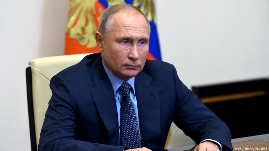 Під нові санкції можуть потрапити доньки Путіна