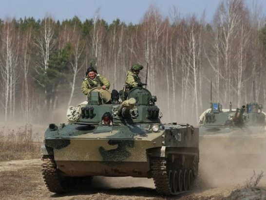 Поблизу України близько 130 тисяч російських військових – Резніков