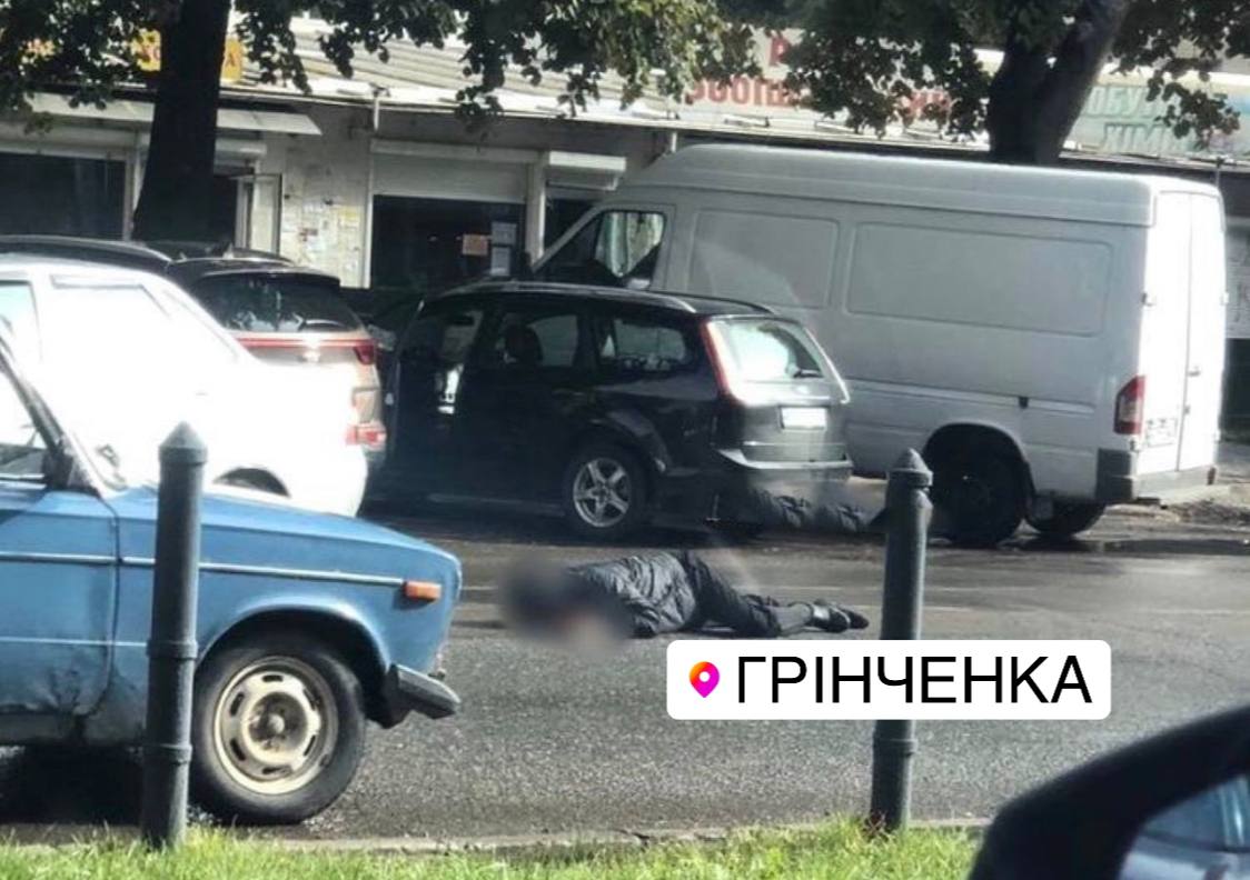 У Львові водій «Шевроле» збив літнього чоловіка. Постраждалого госпіталізували