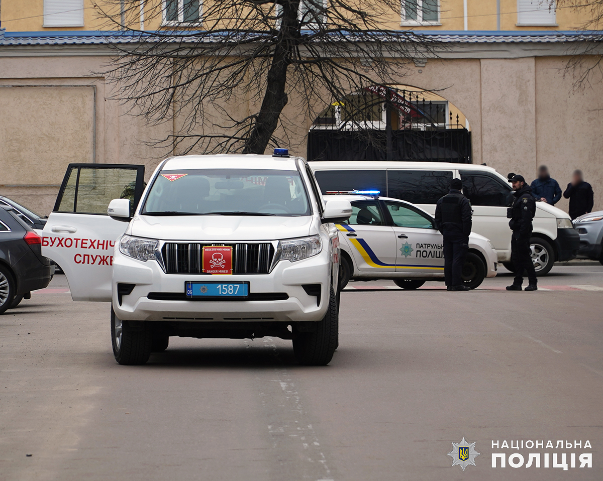 Правоохоронці запобігли теракту в Житомирі: 16-річного підозрюваного затримали з вибухівкою
