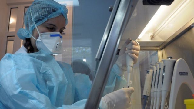 Коронавірус в Україні. 7 з половиною тисяч нових випадків, майже 300 померлих