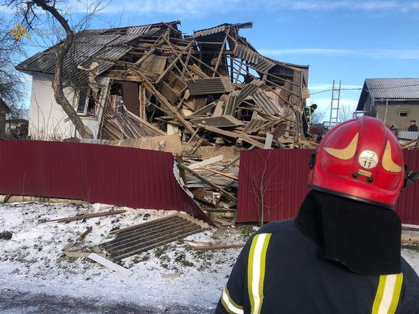 Вибух газу в будинку на Львівщині. У найважчому стані - мама трьох дітей
