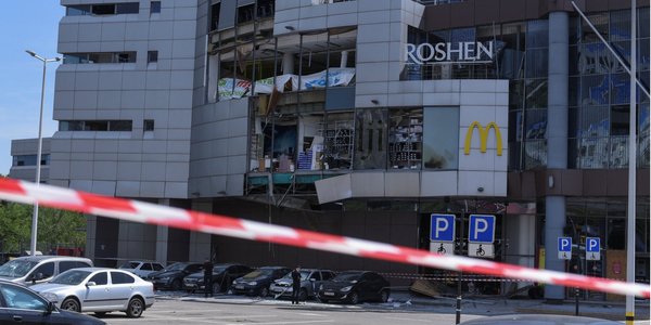 У лікарні померла 60-річна жінка, яка отримала поранення після  удару по Дніпру