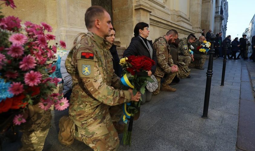 «Айдарівець» з бригади Мономаха. Львів прощається з Героєм, який загинув на Сході