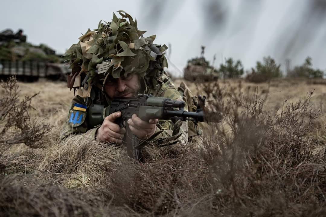 Окупанти атакували ще три населені пункти поблизу Бахмута. Генштаб ЗСУ