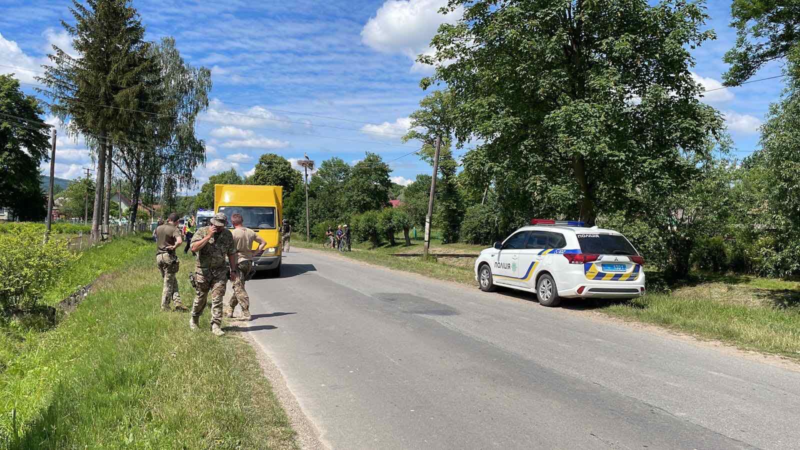На Львівщині під колесами авто загинула 11-річна дівчинка з Вінниці