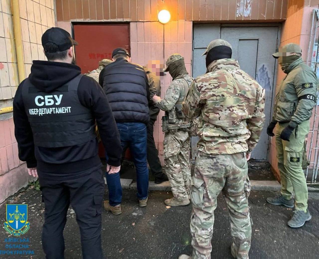 Посадовець "Укренерго", який відповідав за охорону стратегічно важливих об'єктів, виправдовував російську агресію