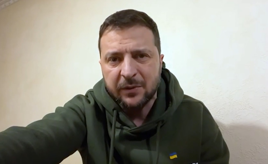 Ворог спробує зробити останні дні року темними і складними, - Зеленський