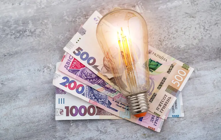 Тарифи на світло та газ у травні: які зміни очікують