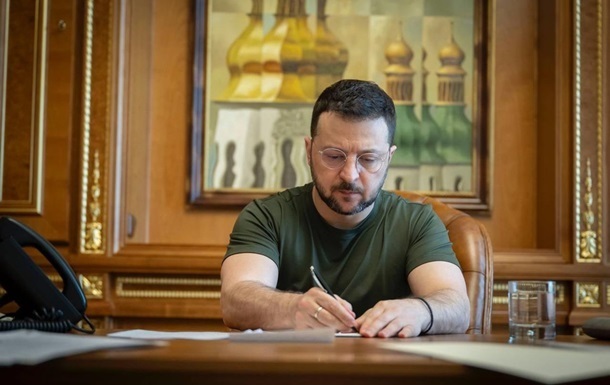 Зеленський підписав закон про збільшення бюджету на оборону