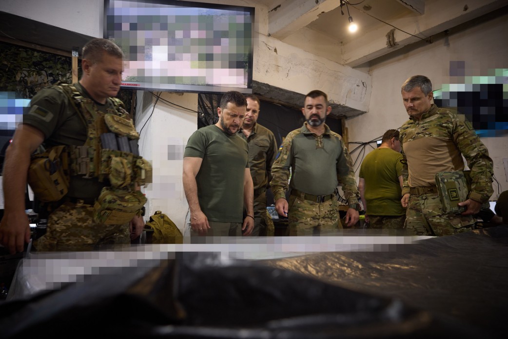 Володимир Зеленський приїхав на передову на Донеччині