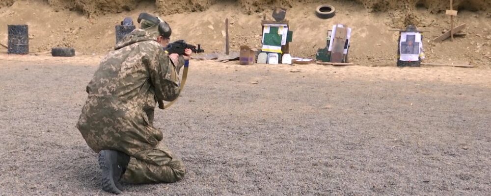 На Чернігівщині на полігоні курсант розстріляв інструкторів, - ЗМІ