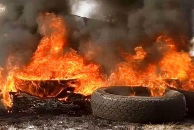 Дві години – і всі перехрестя в шинах. Кім про те, як миколаївці готуються до оборони