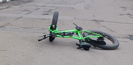 На Львівщині через наїзд автівки велосипедист опинився в реанімації