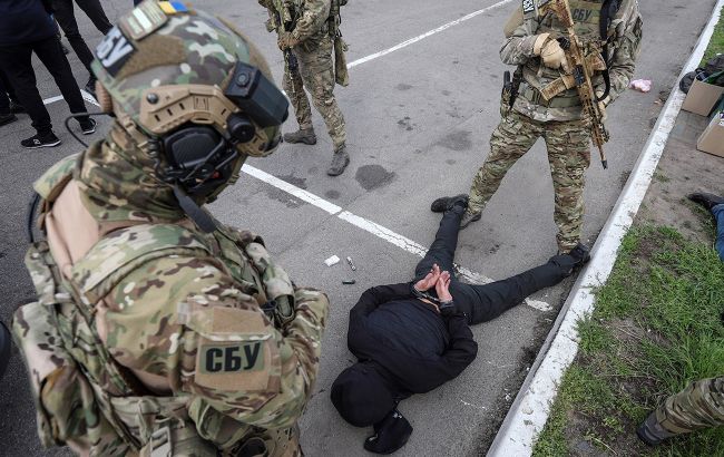 У Дніпрі СБУ затримала колаборанта, який співпрацював із загарбниками