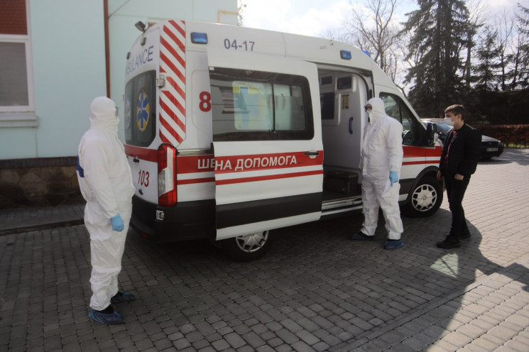 На Львівщині лютує коронавірус: чи можна говорити про спалах епідемії