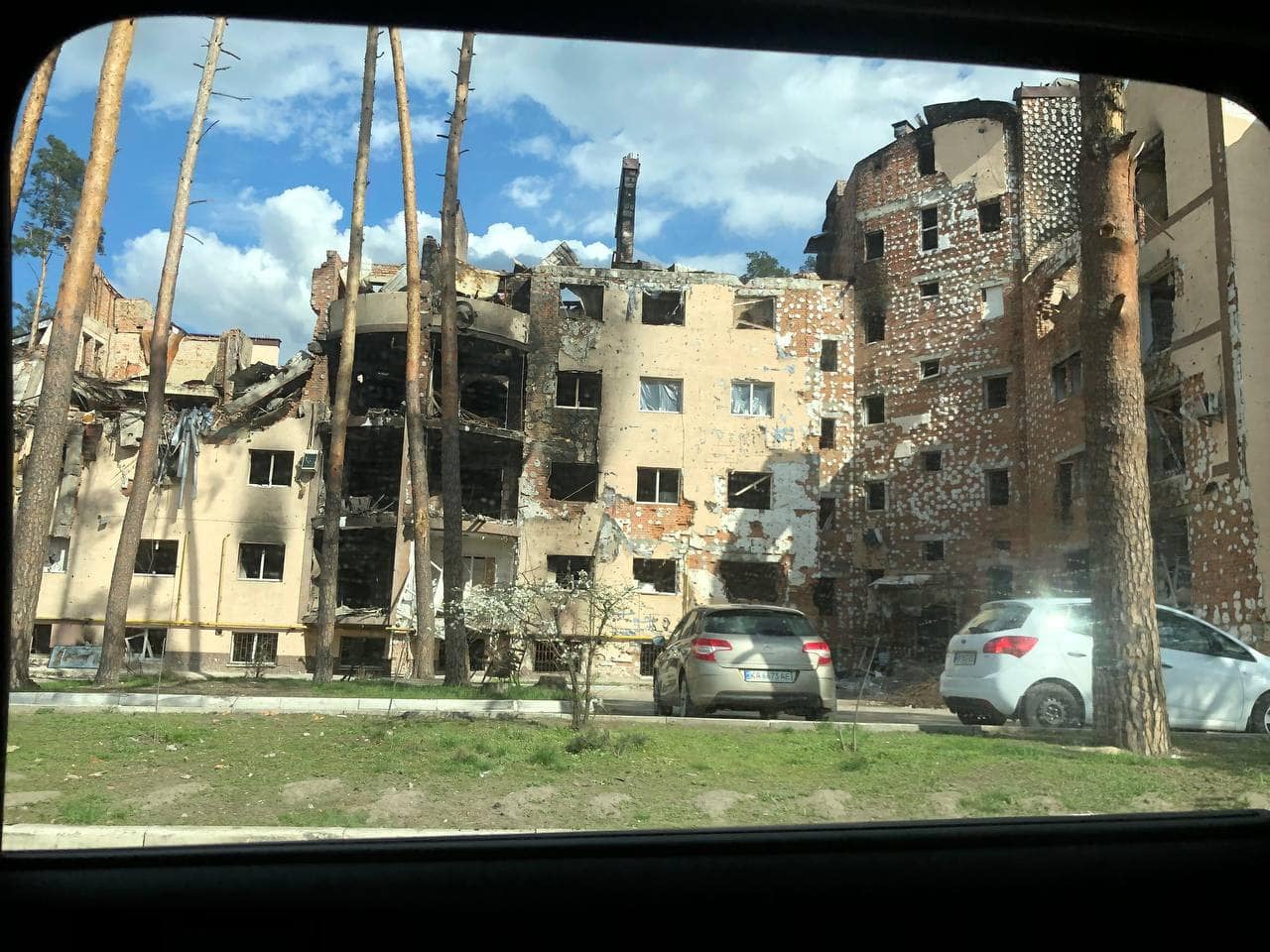 Благодійний фонд «Домівка милосердя» допомагає постраждалим від російської окупації
