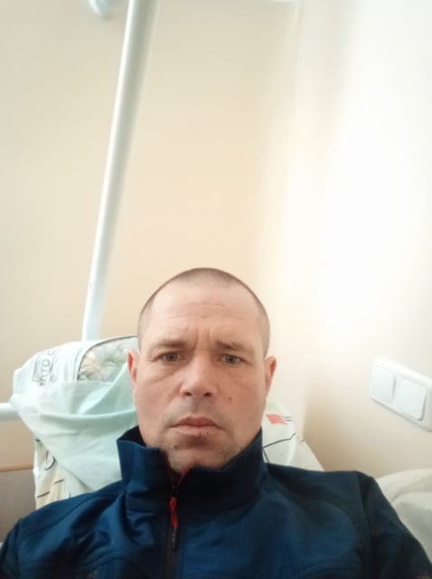 Український танкіст із понівеченими ногами здолав 6 кілометрів, щоб дістатися до своїх