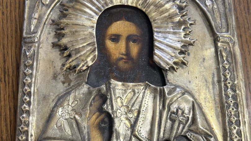 Львівська митниця передала музею цінну ікону (фото)