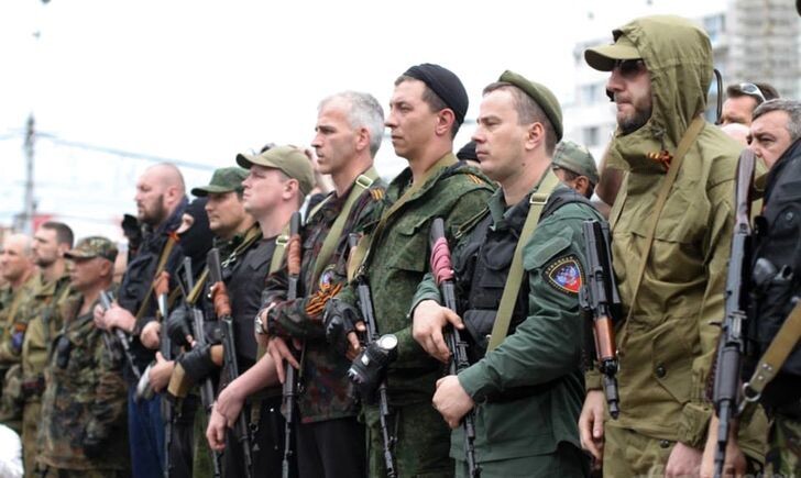 Під Ізюм Росія перекинула тисячу мобілізованих з ОРДЛО, додаткову техніку і "Буки"