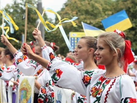 В Україні учнів 4 і 9 класів звільнили від складання ДПА