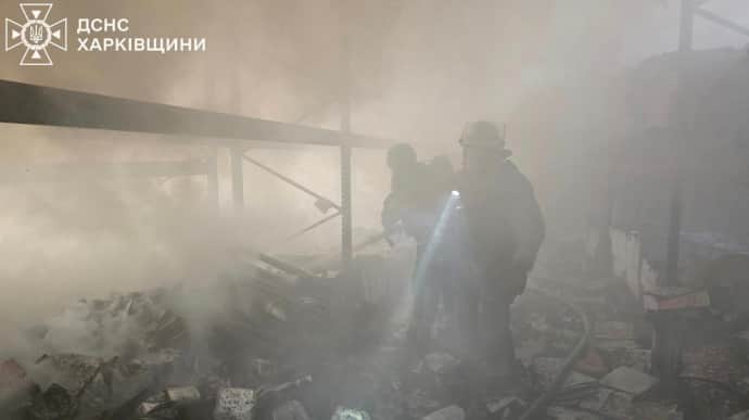 Зеленський показав жахливі кадри наслідків вчорашнього удару по Харкову