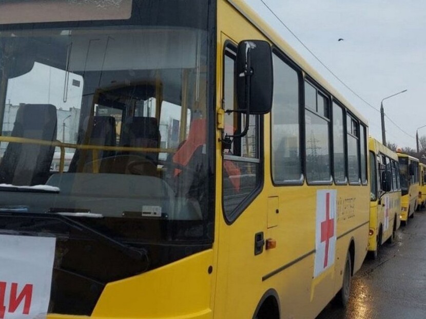 Із Маріуполя вдалося евакуювати 75 тисяч жителів – Верещук