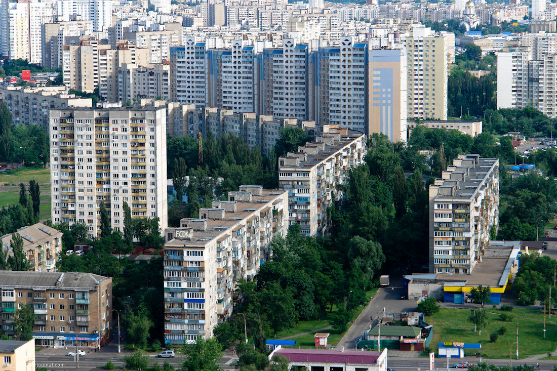 Ранковий удар по Києву: одна людина загинула