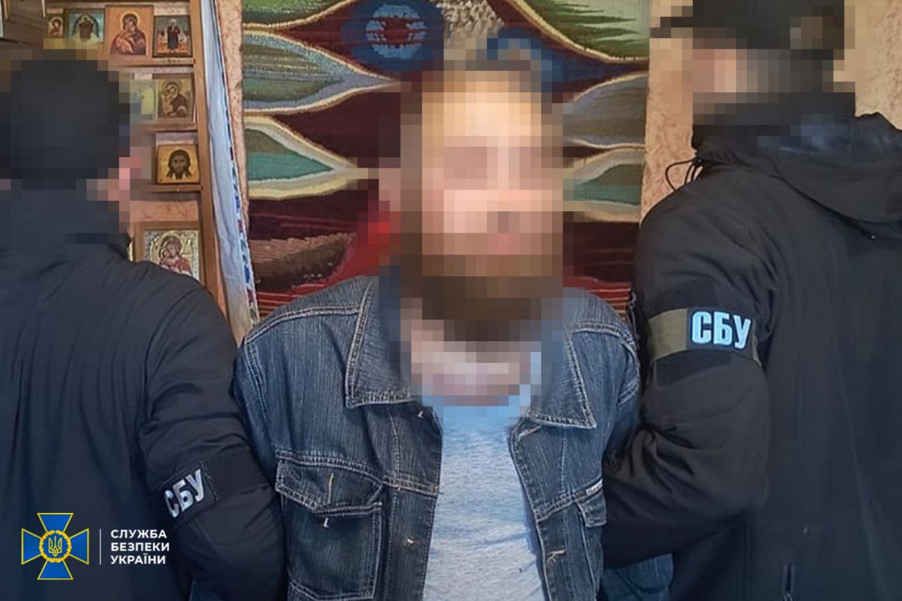 СБУ затримала московського попа, який коригував удари окупантів