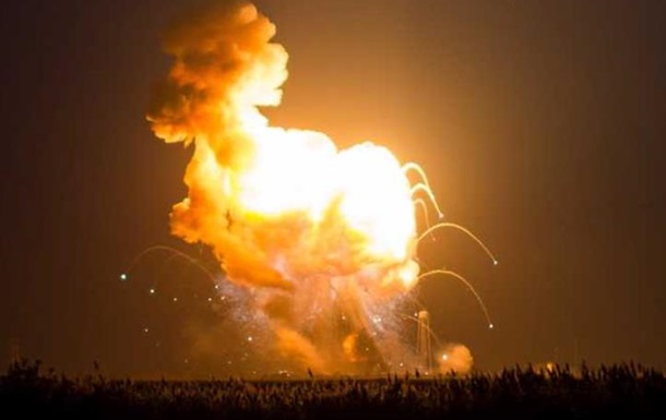 Генштаб підтвердив атаку на російський аеродром та військовий завод