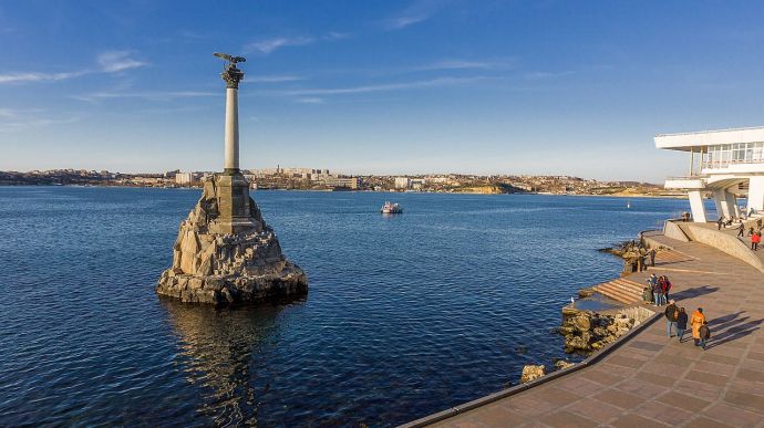 "Святкують" День Незалежності: у Севастополі лунали гучні вибухи