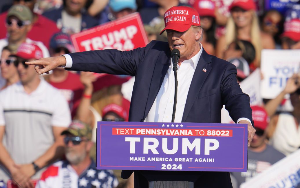 Вихід на кордони 1991 року: американський політик розкрив можливий план Трампа щодо України