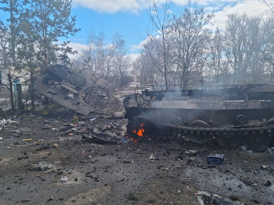 Тисяча БТРів і майже 70 гелікоптерів: оновлені втрати ворога
