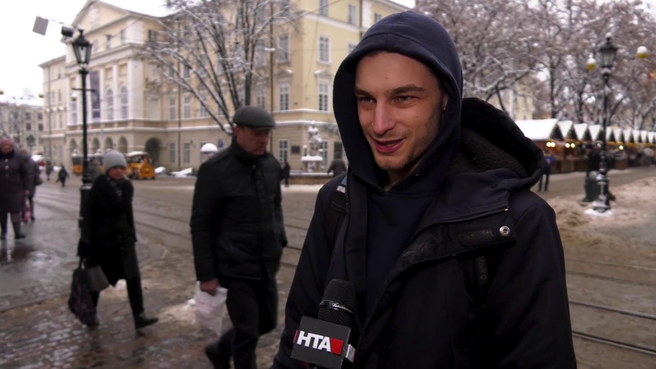 У Львові комунальники не можуть впоратися із вчорашньою заметіллю