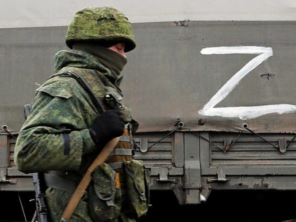 Росія виводить із зони бойових дій кілька батальйонів, – Міноборони