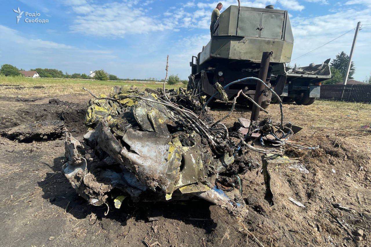 Загибель пілотів: слідство вивчає три версії авіатрощі на Житомирщині