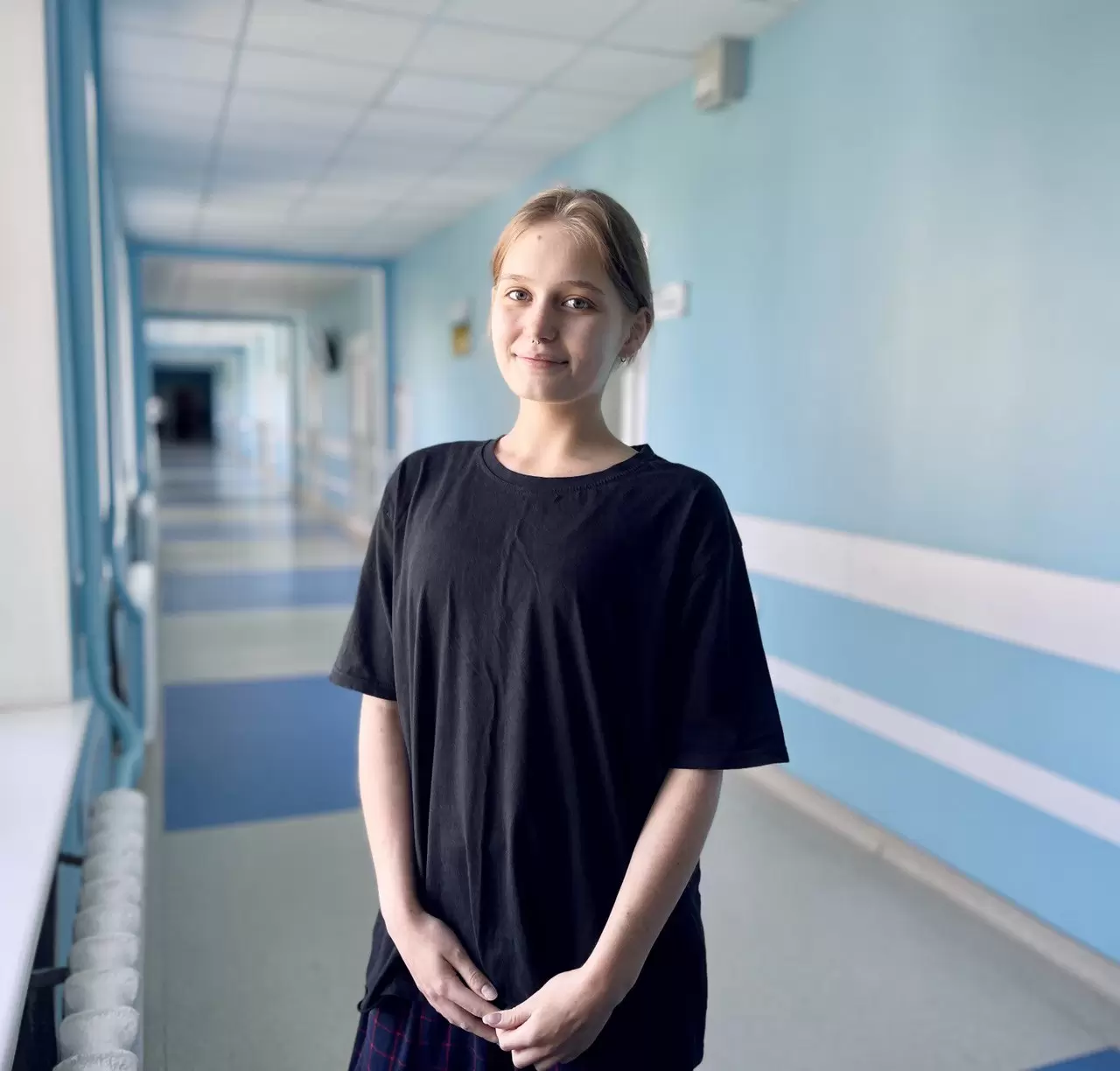 6-кілограмова пухлина обросла спинний мозок: у Львові лікарі врятували 18-річну дівчину (фото)