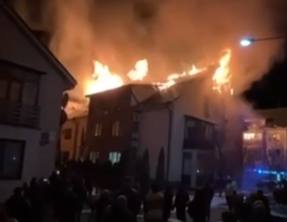 З'явилося відео наслідків удару по житловому будинку у Запоріжжі