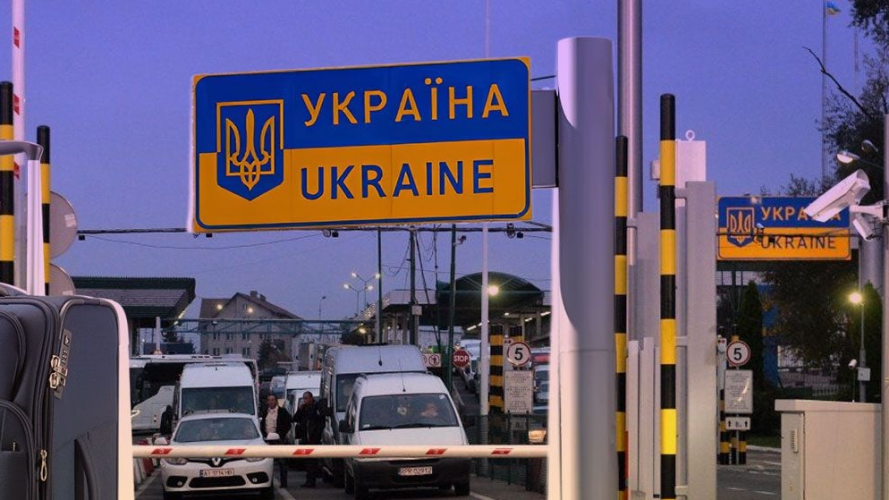 У Львові суд конфіскував авто у чоловіка, який організовував схему виїзду ухилянтів