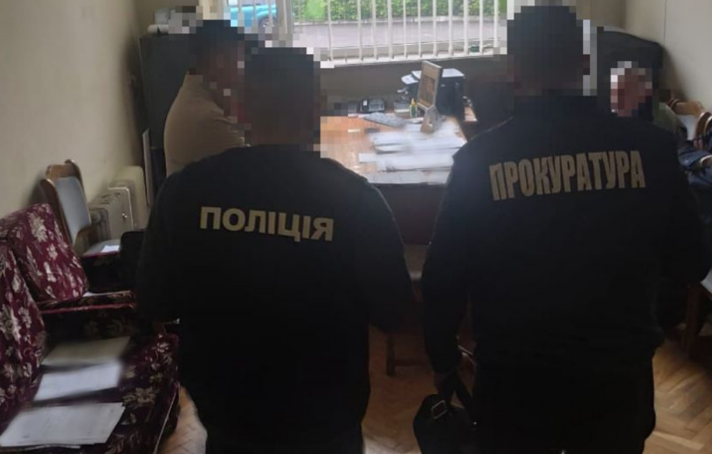 На Львівщині посадовця академії наук спіймали на хабарі в понад 30 тисяч грн
