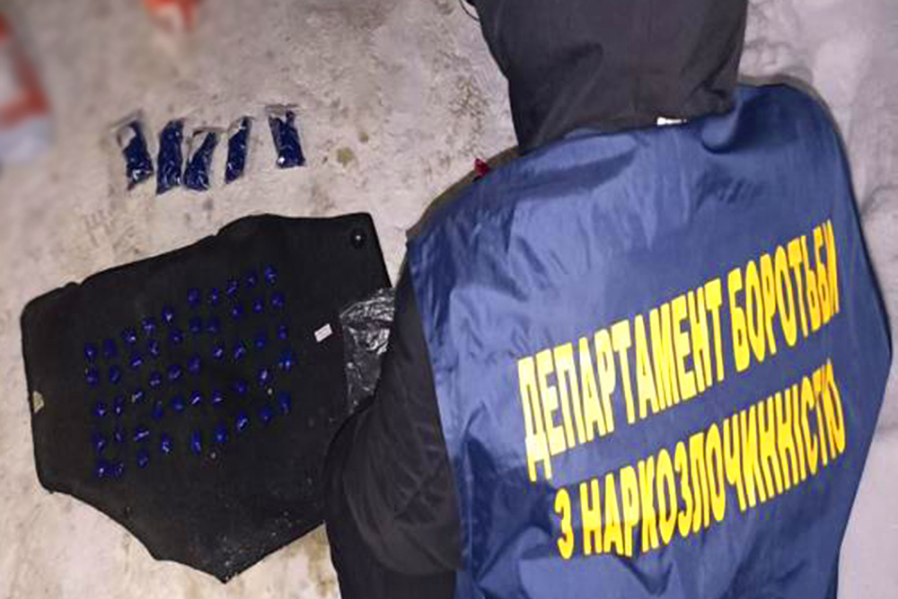 Щомісяця робив 10 тисяч «закладок»: у Трускавці затримали 21-річного наркодилера