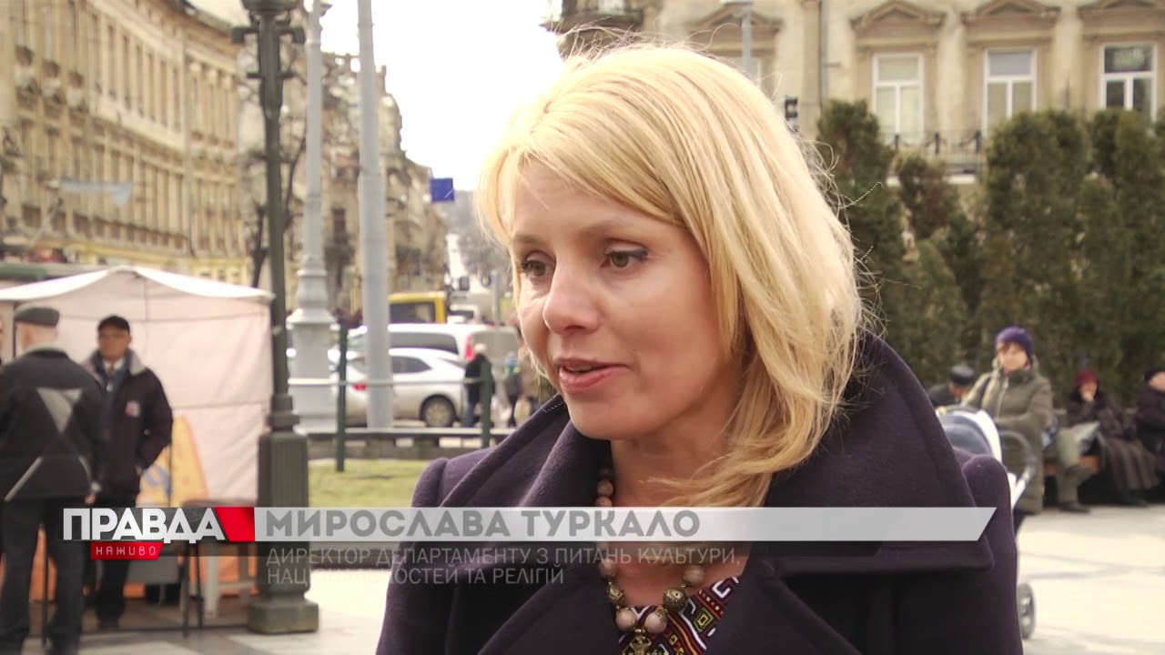 Більше тисячі львів'ян із 42 хорових колективів одночасно проспівали "Заповіт"