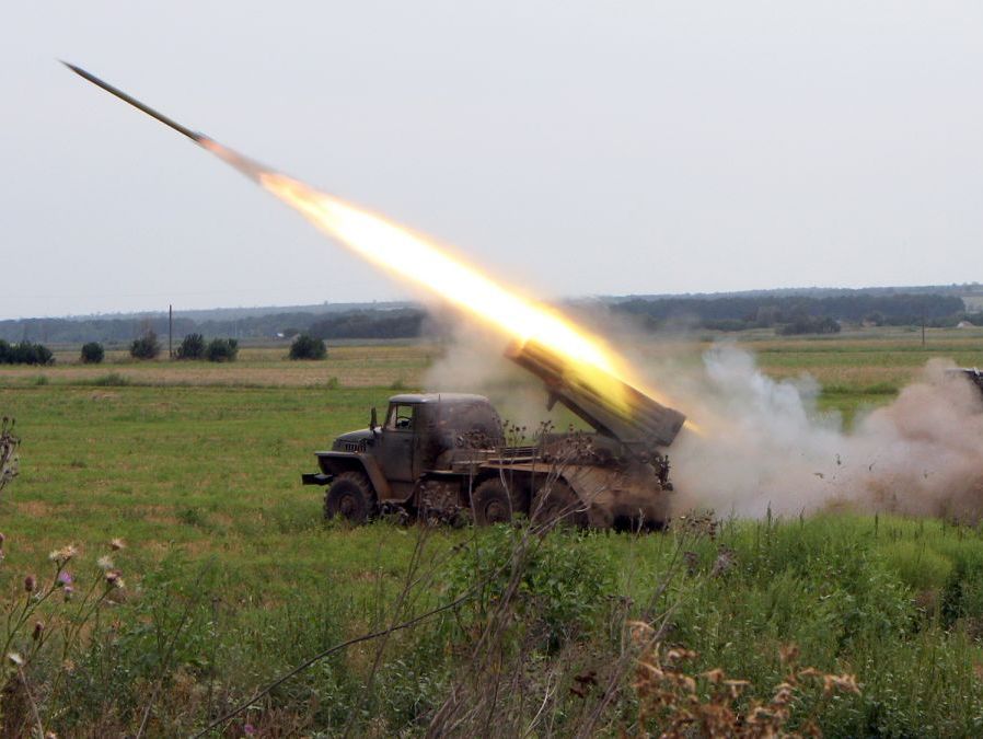 Росіяни обстріляли село в Запорізькій області, є жертви