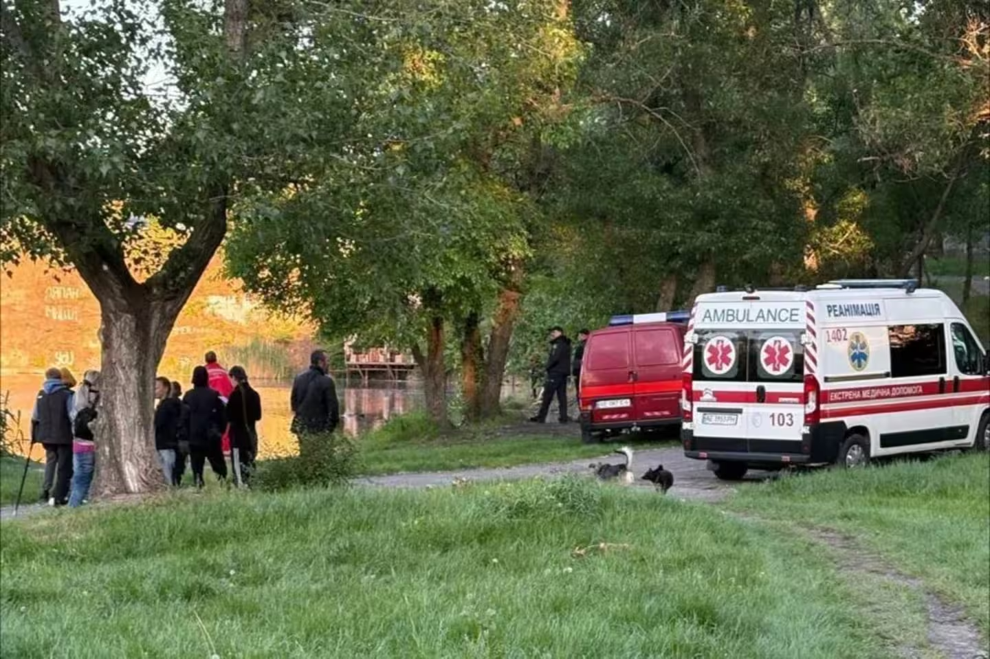 У Дніпрі підлітки знімали на відео, як чоловік тонув: що кажуть у поліції (відео)